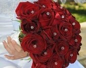 50 Crystal 8mm ROUND Wedding Bouquet Jewelry Flower Jewels Clear or Iridescent