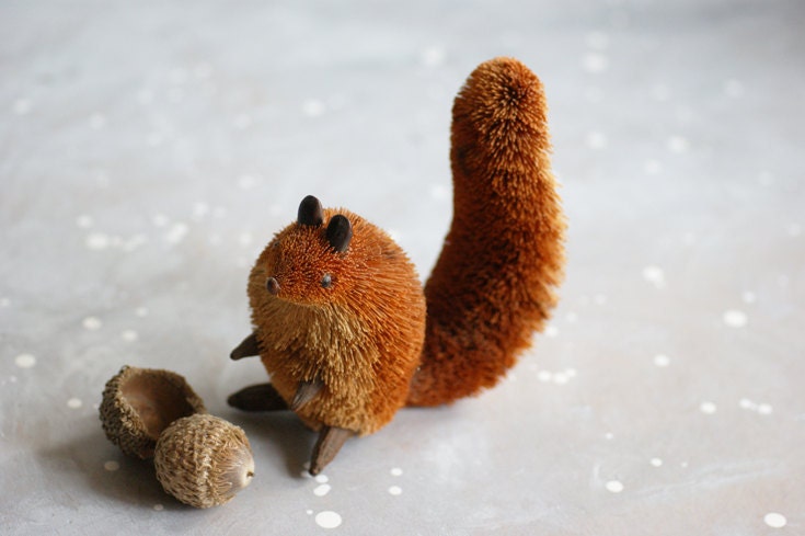 Bristle Squirrel Figure