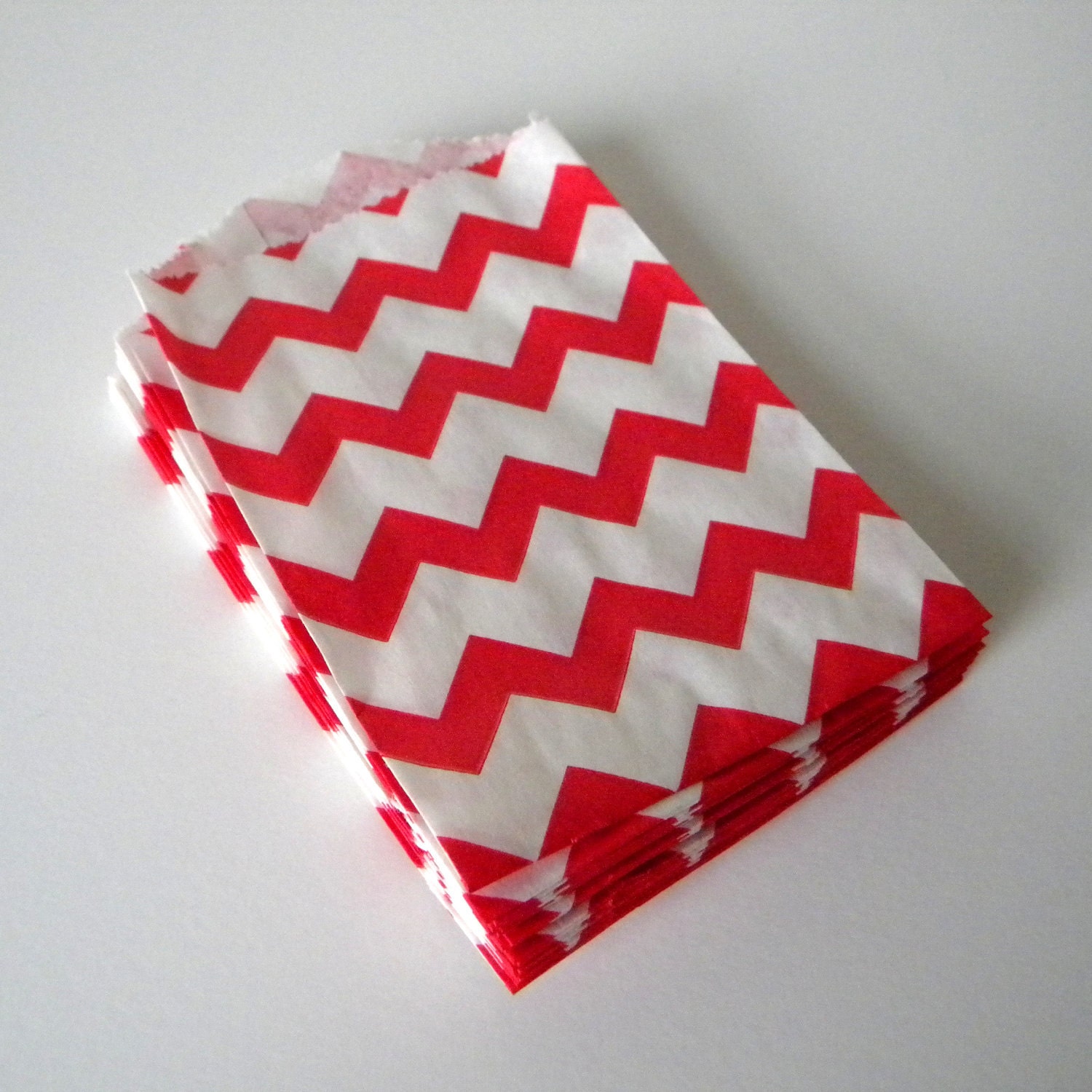 Favor Bags, Chevron, Red and White, Little Bitty, Set of 25, 2 3/4 by 4 inches Il_570xn