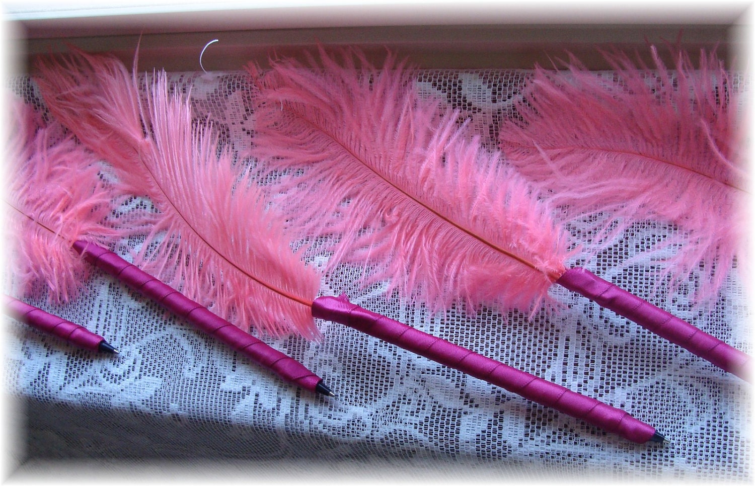 50 Feather Pen Favors in your choice of colors