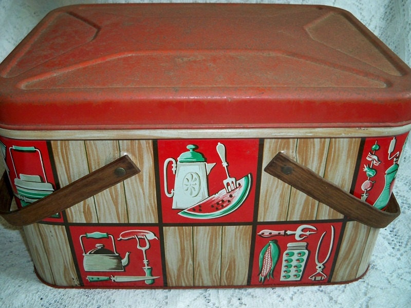 Vintage 1950s Decoware Picnic Basket Kitchen BBQ Kitsch