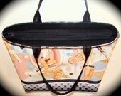 Add a zippered top to your tote