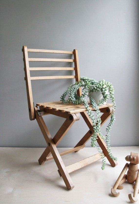 child's wood folding chair