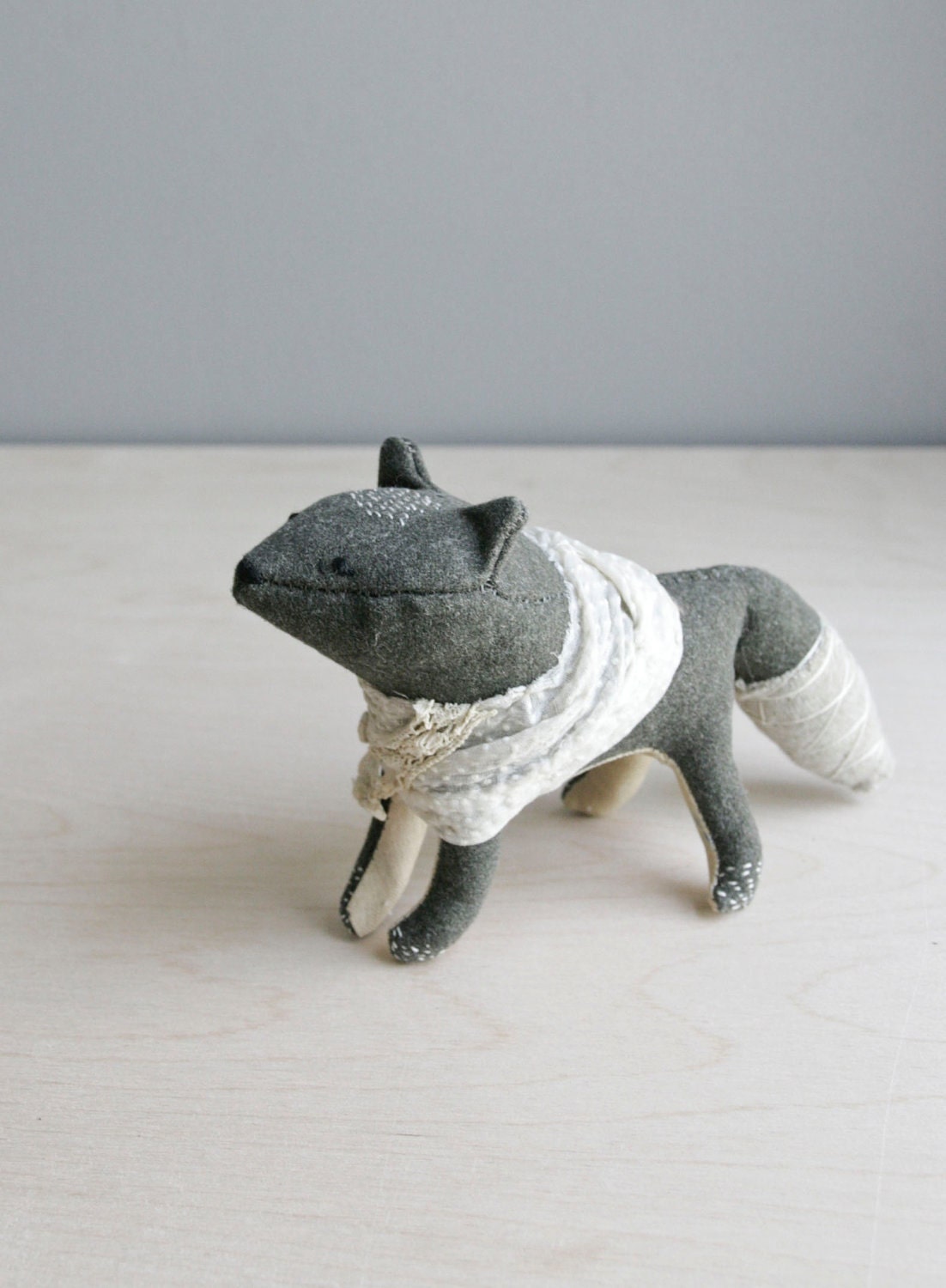 RESERVED / foxes in love / soft sculpture animals