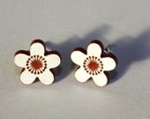 Sweet Floral Earrings - White