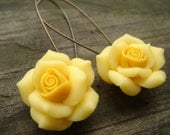Rose Earrings in Buttercup