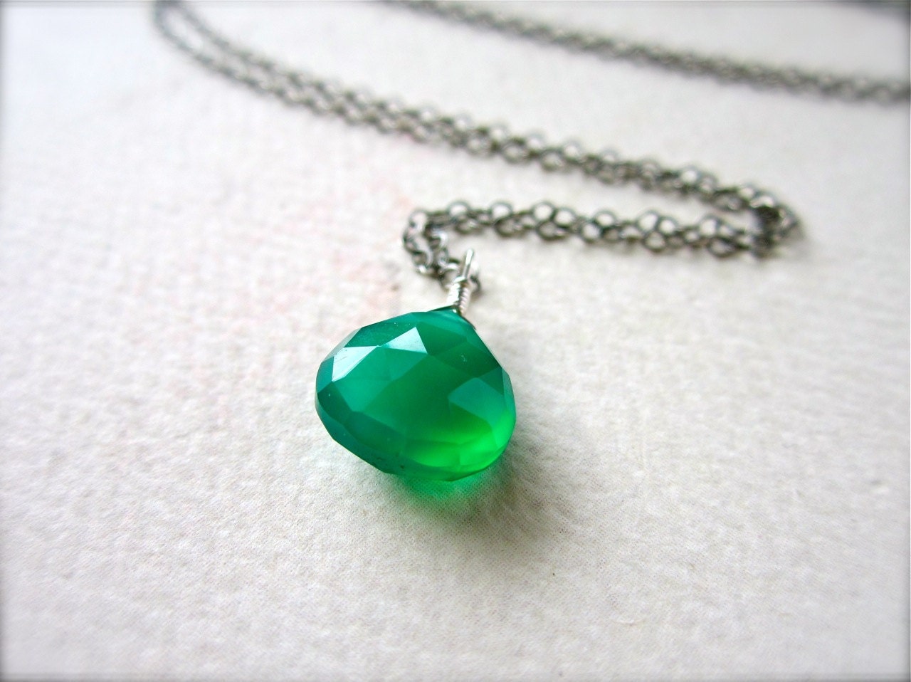 stunna necklace - green onyx necklace, oxidized silver, emerald green, may birthstone, handmade jewelry, OS07