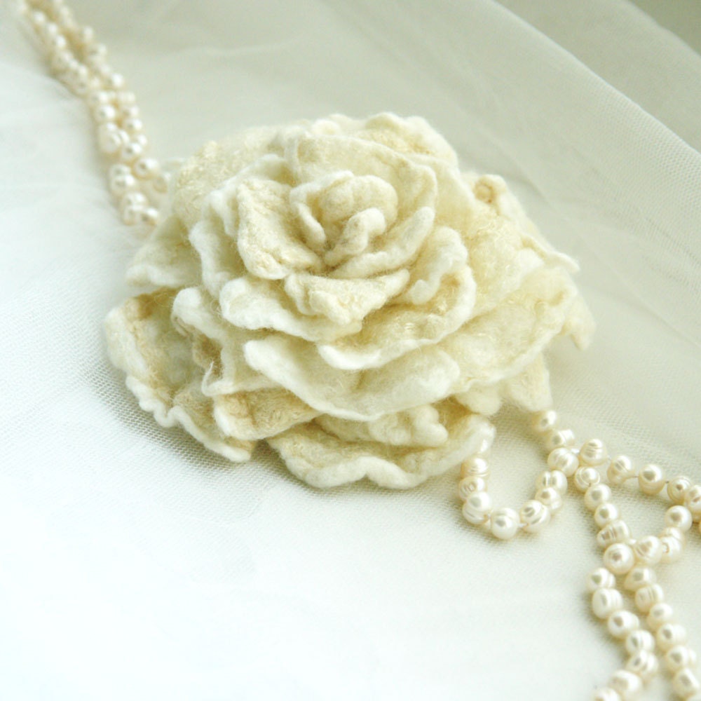 Hand Felt White Rose Brooch-  Rose - like first kiss- Felted flower pin, Vintage look