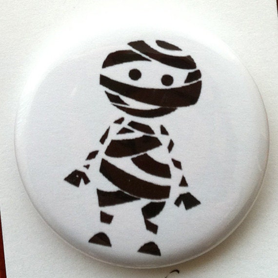 Cute Mummy Pin Back Button
