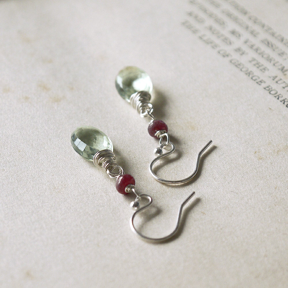 Acanthus Earrings - Silver - Green Amethyst - Ruby - Wire-wrapped