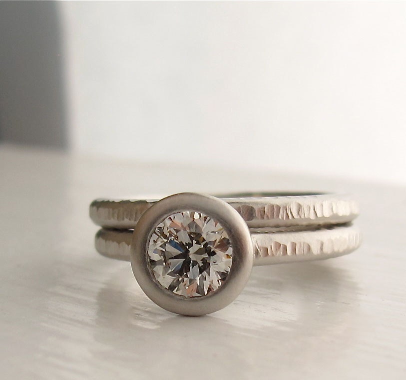 Platinum Pacific Ring, diamond engagment ring with wedding band