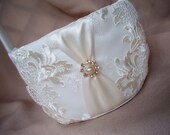 Elegant Ivory Bridal Lace Pearl and Rhinestone Accented Wedding Bridal Flower Girl Basket
