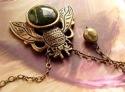 Limited time sale - Bejeweled Bee Necklace - green agate, antique brass -a great gift