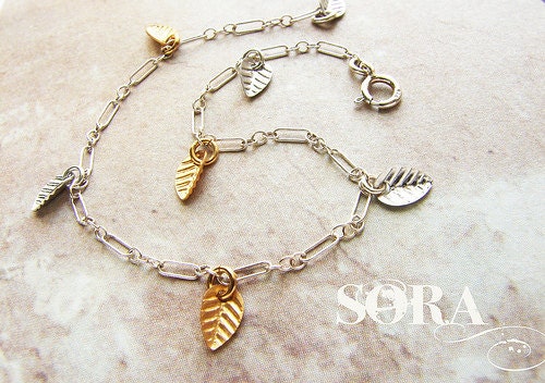 Metallic leaf bracelet, tiny clustered gold leaf bracelet, delicate everyday jewelry, bridesmaids bracelet