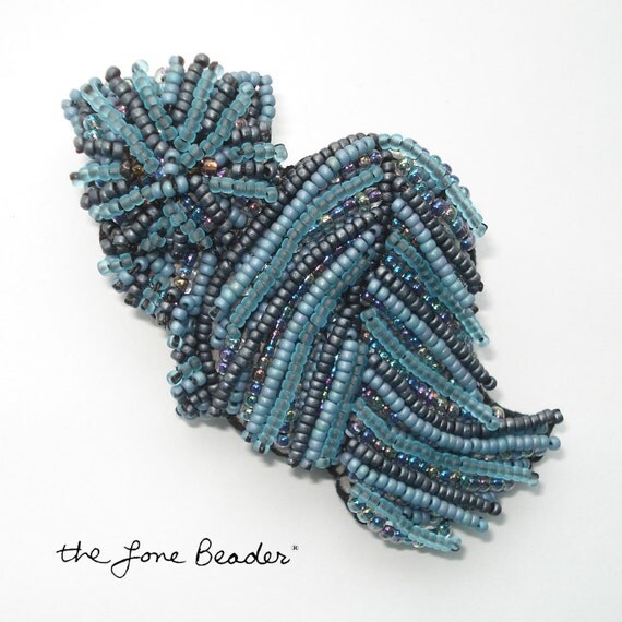 Rare Blue Persian Longhair Cat - Beaded Art Jewelry Pin/ Pendant (Ready to ship)