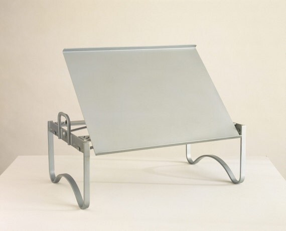 Vintage folding tray - unused- 1953'