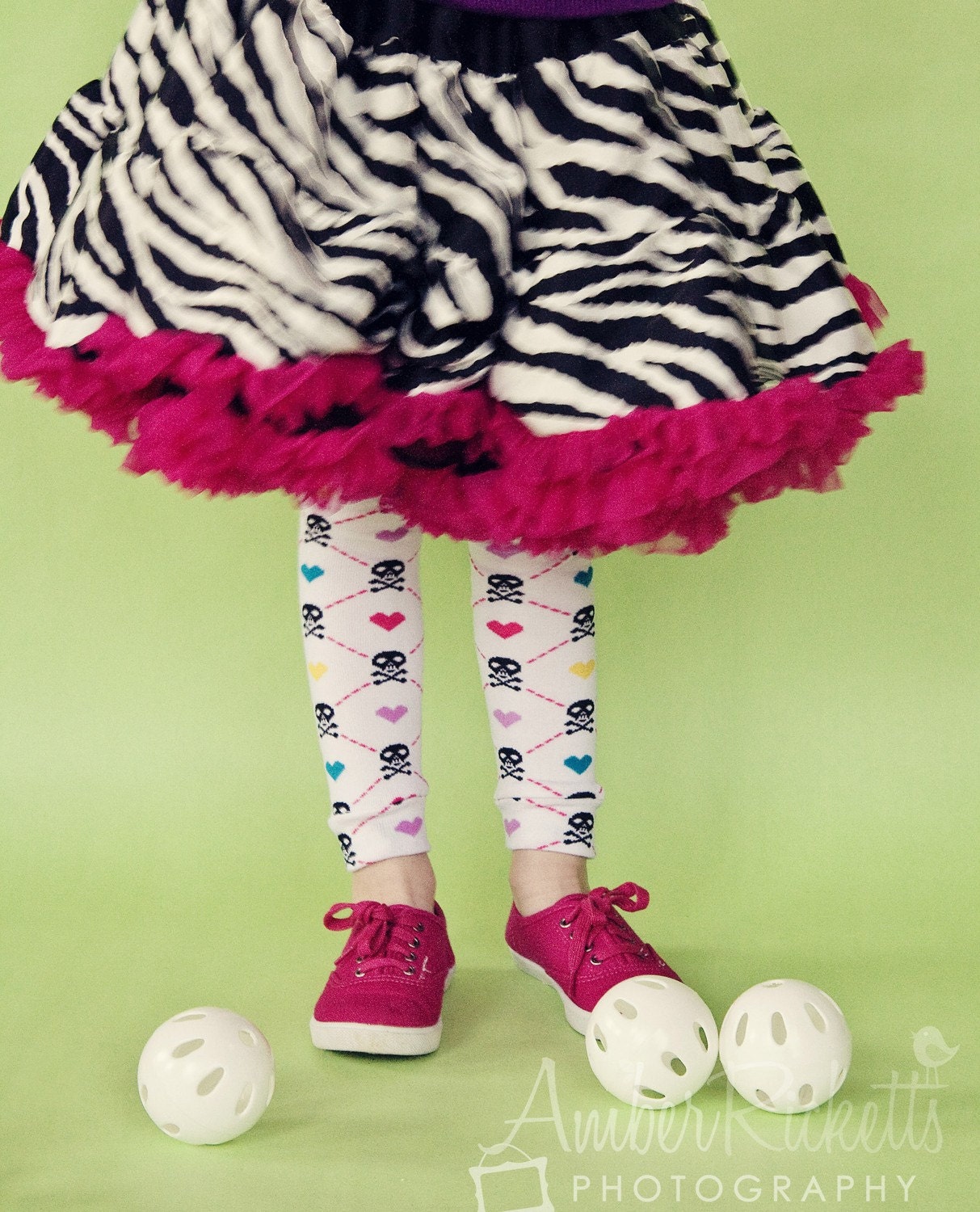 Crawler Covers Baby Leg Warmers--White with Skulls and Hearts