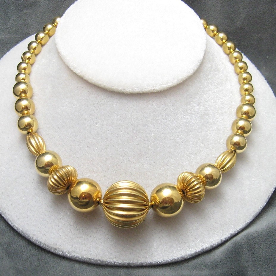 Vintage Necklace Napier Chunky Beads N3987