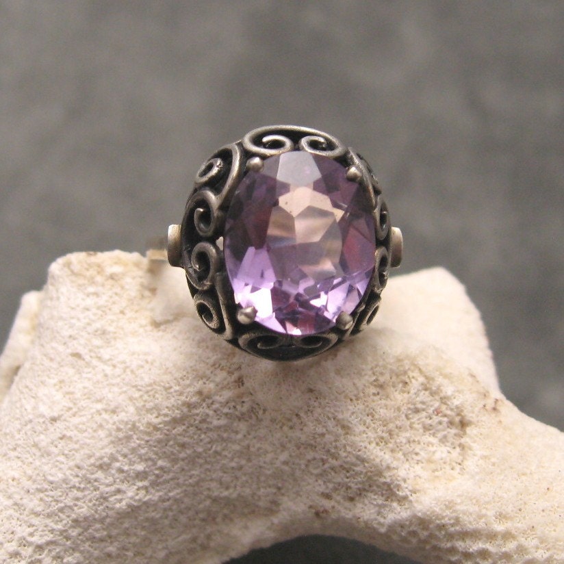 Vintage Sterling Ring Tall Purple R3514