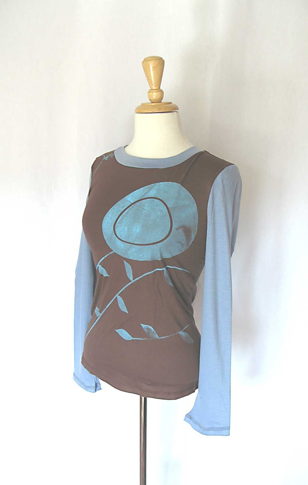 SALE blue on brown olive t-shirt