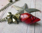 Starfish Pendant Red Vintage Lucite Sea Shell Necklace Nautical Sea Ocean Beach  Gift Box