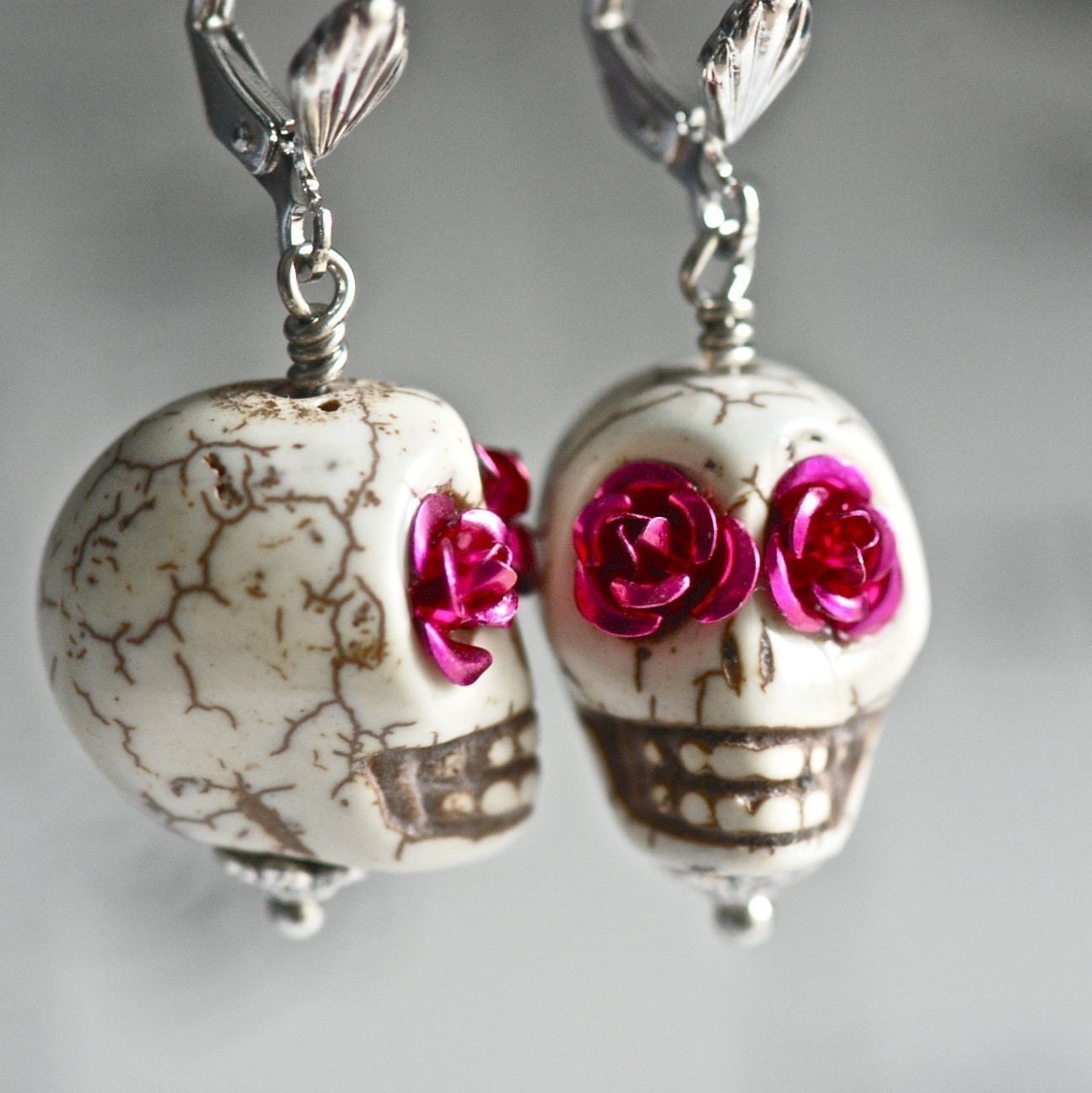 Frida's Flowers -IVORY - rhodium lever backs