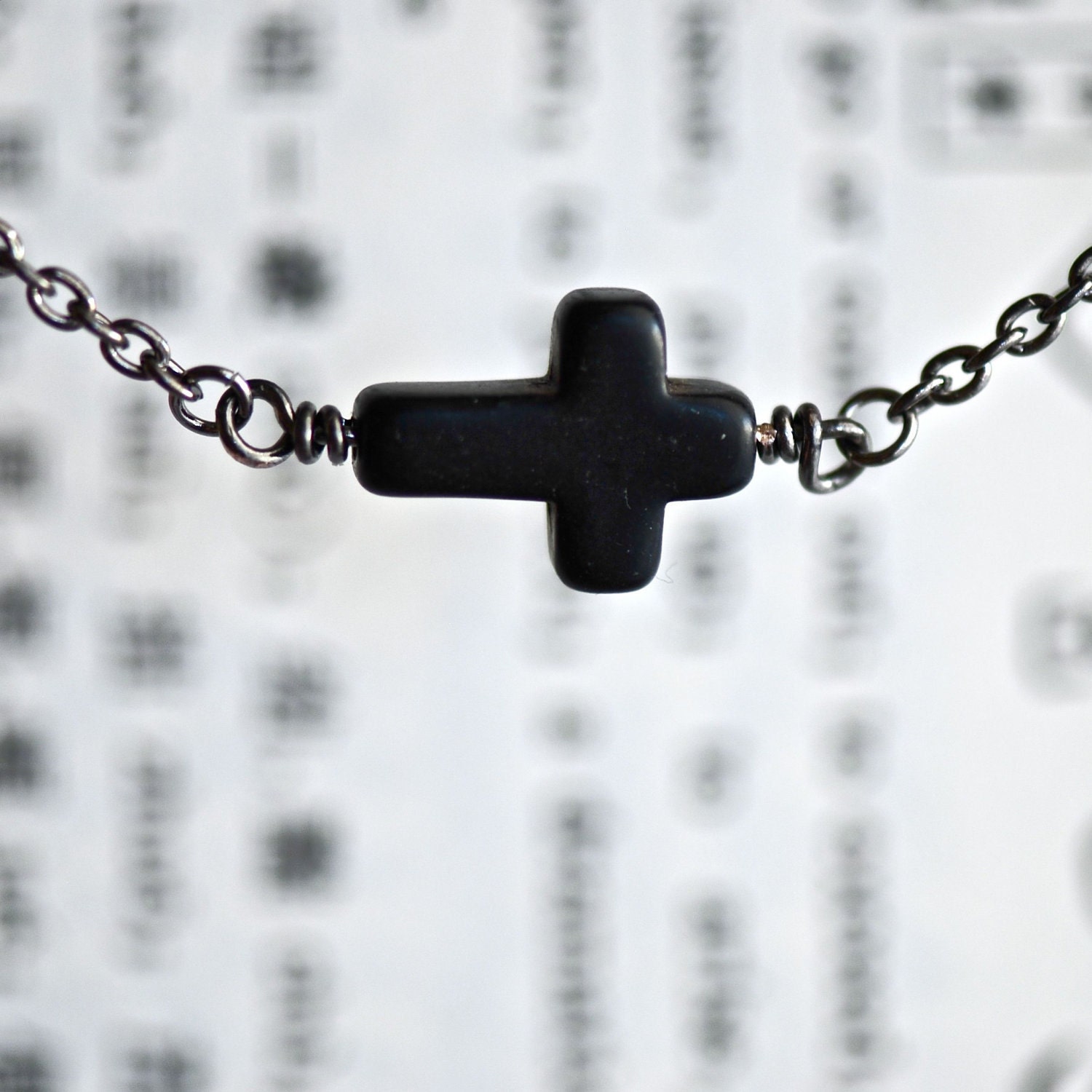 Cross My Heart Necklace - Black turquoise howlite bead
