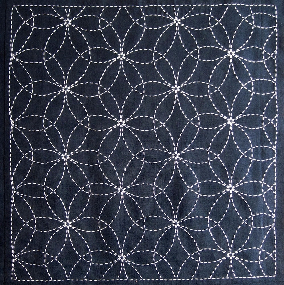 Japanese sashiko fabric - Hanazashi (Flowers) panel number 212