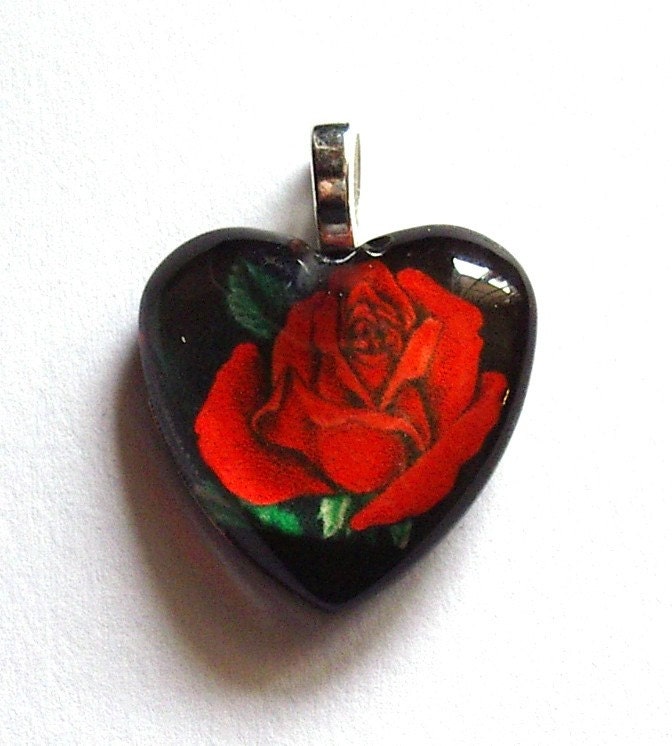 Red Rose Jewelry Pendant Heart Shaped Valentine Art Glass