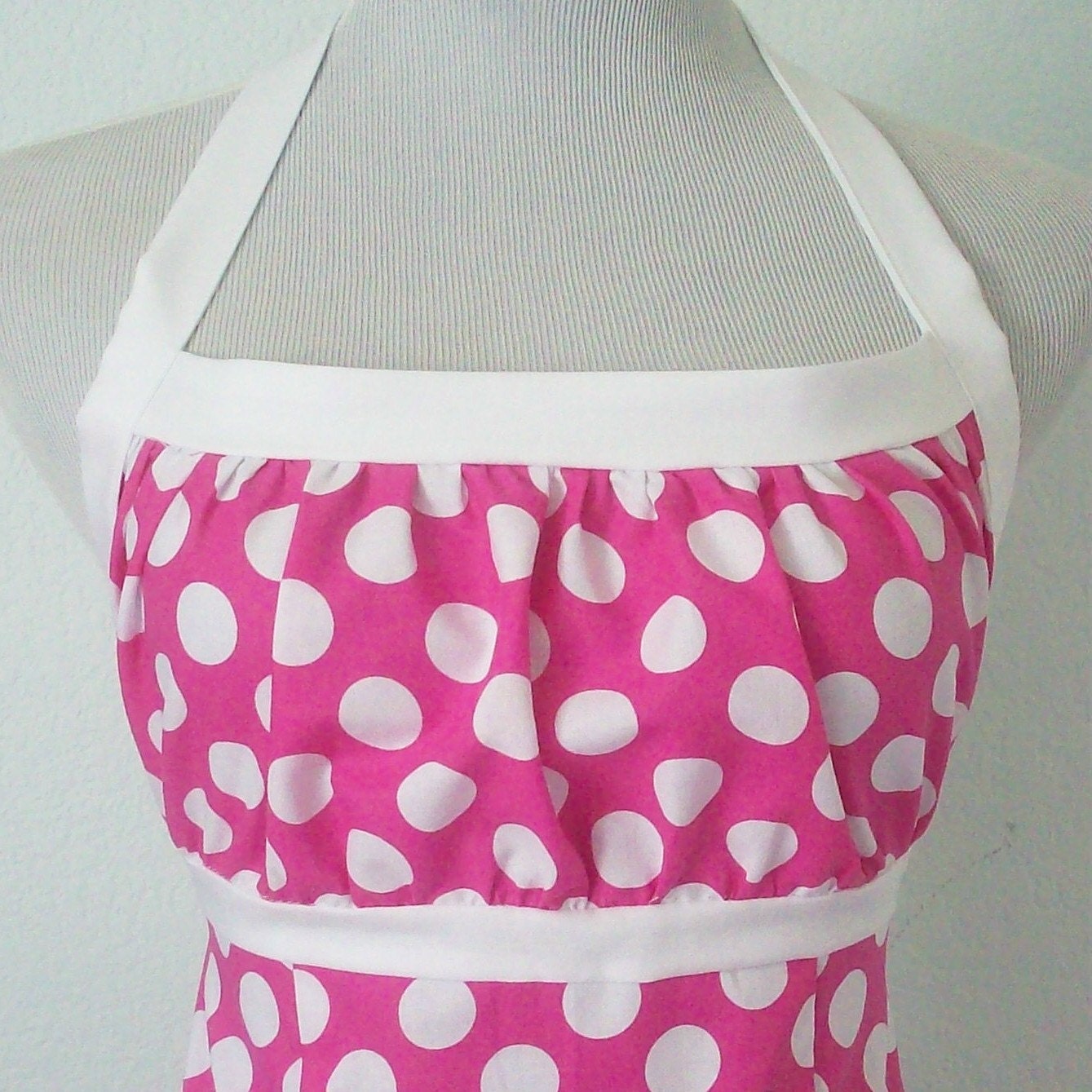 halter apron