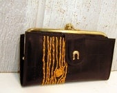 gold woodgrain wallet