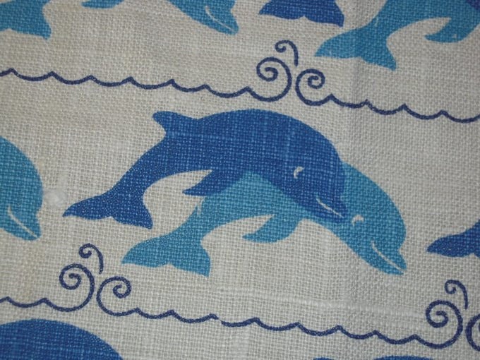 Vintage Towel Swim with the Dolphins MWT