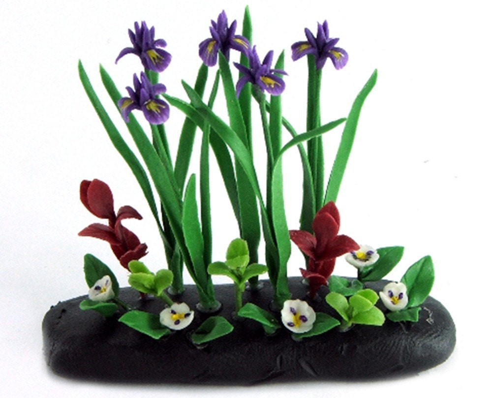 Polymer Clay Flowers Miniature Garden for Dollhouse, delicate and beautiful,