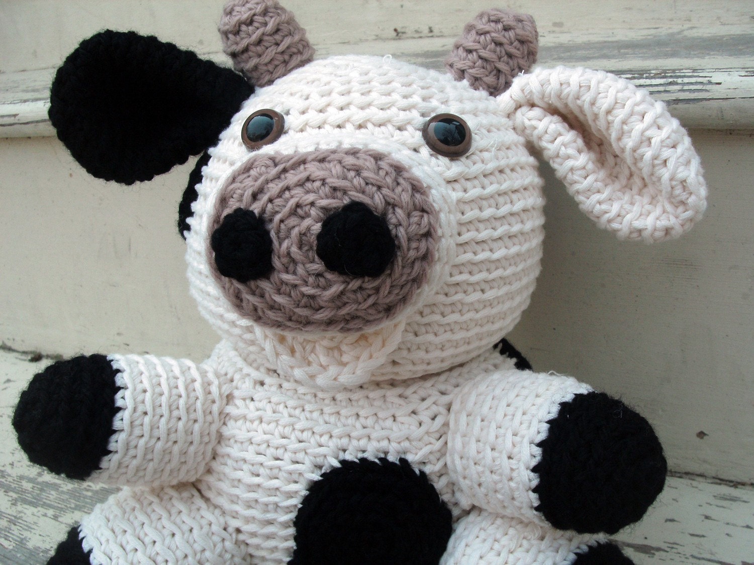 Amigurumi PATTERN: Crochet Cow -pdf-