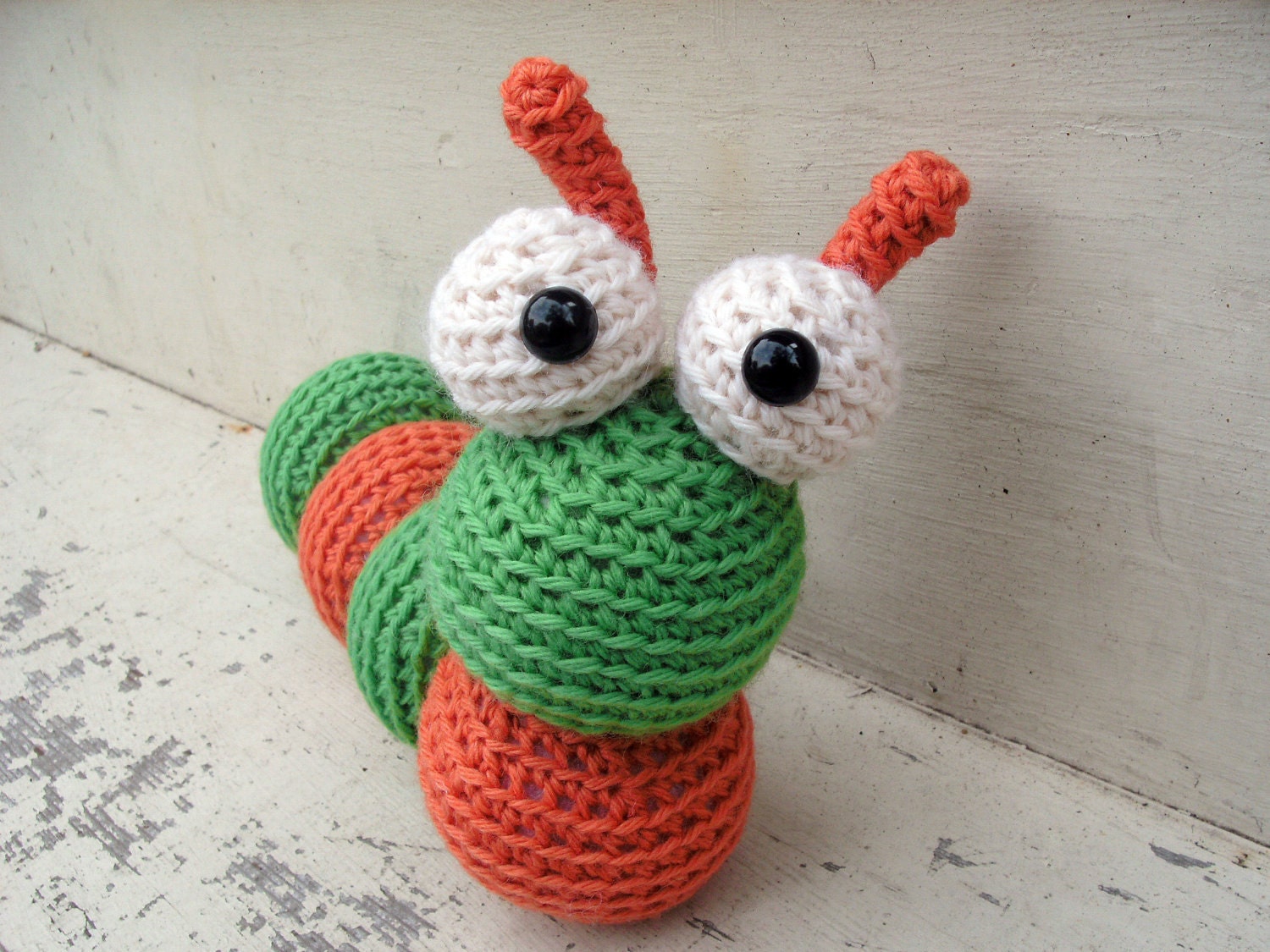 Amigurumi PATTERN: Crochet Inchworm -pdf-