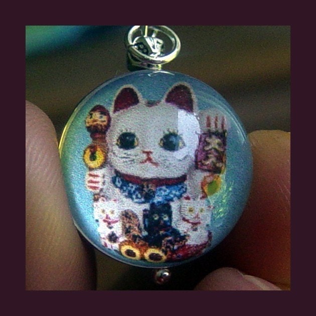 White Lucky Cat Maneki Neko Lucite and Silver Bubble Charm