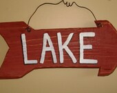 Rustic "lake" arrow sign