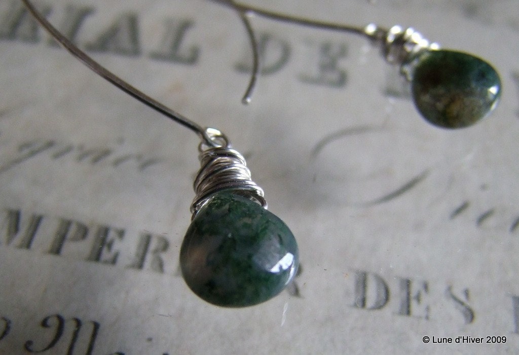 Waterfall II. Moss agate & sterling silver earrings