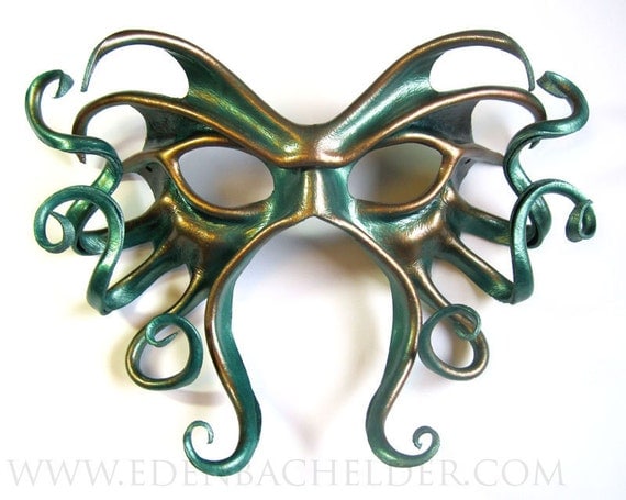 Large Cthulhu leather mask, hand-painted in metallic green and copper