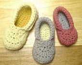 Instant Download - Crochet Pattern - Toddler Child Slippers