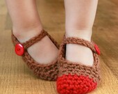 Instant Download - Crochet Pattern - Chloe Slippers (Newborn - Small Child Sizes)