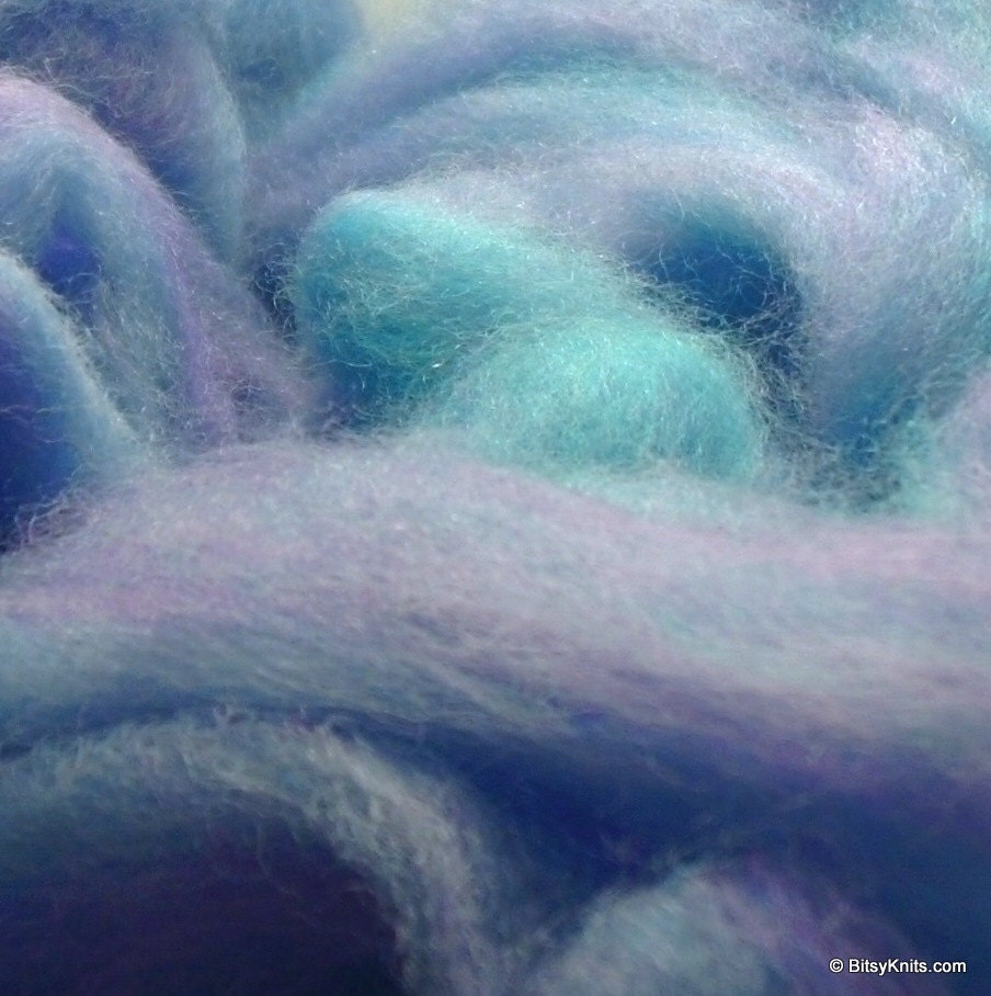 Carded Roving "Blue Hullabaloo" Superwash BFL/Nylon 4 oz bag