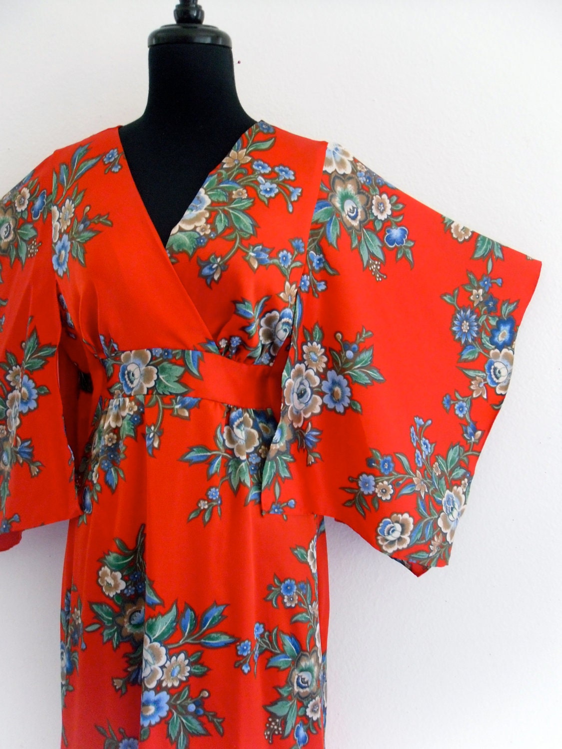 Reserved . Nov 6 . LiBerty HouSe HaWaii KiMono fLuTTer EmPiRe MaXi Gown DreSs . One Size . SML . D115 .