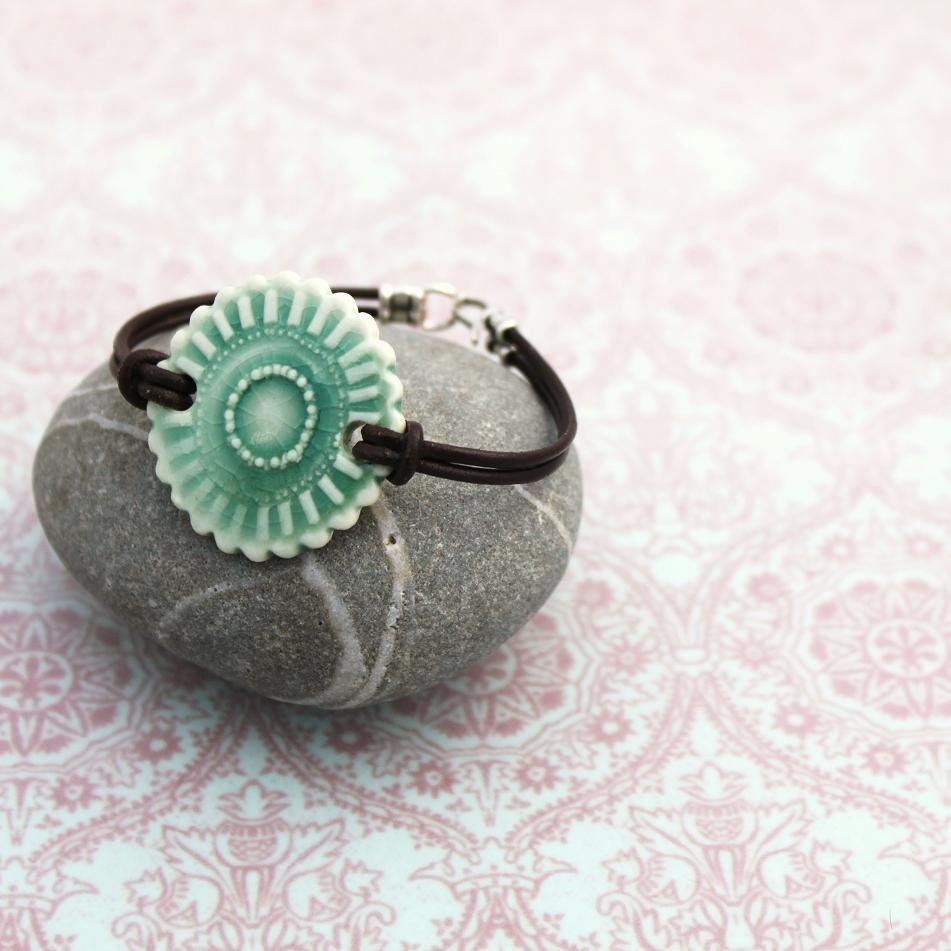flower bracelet
