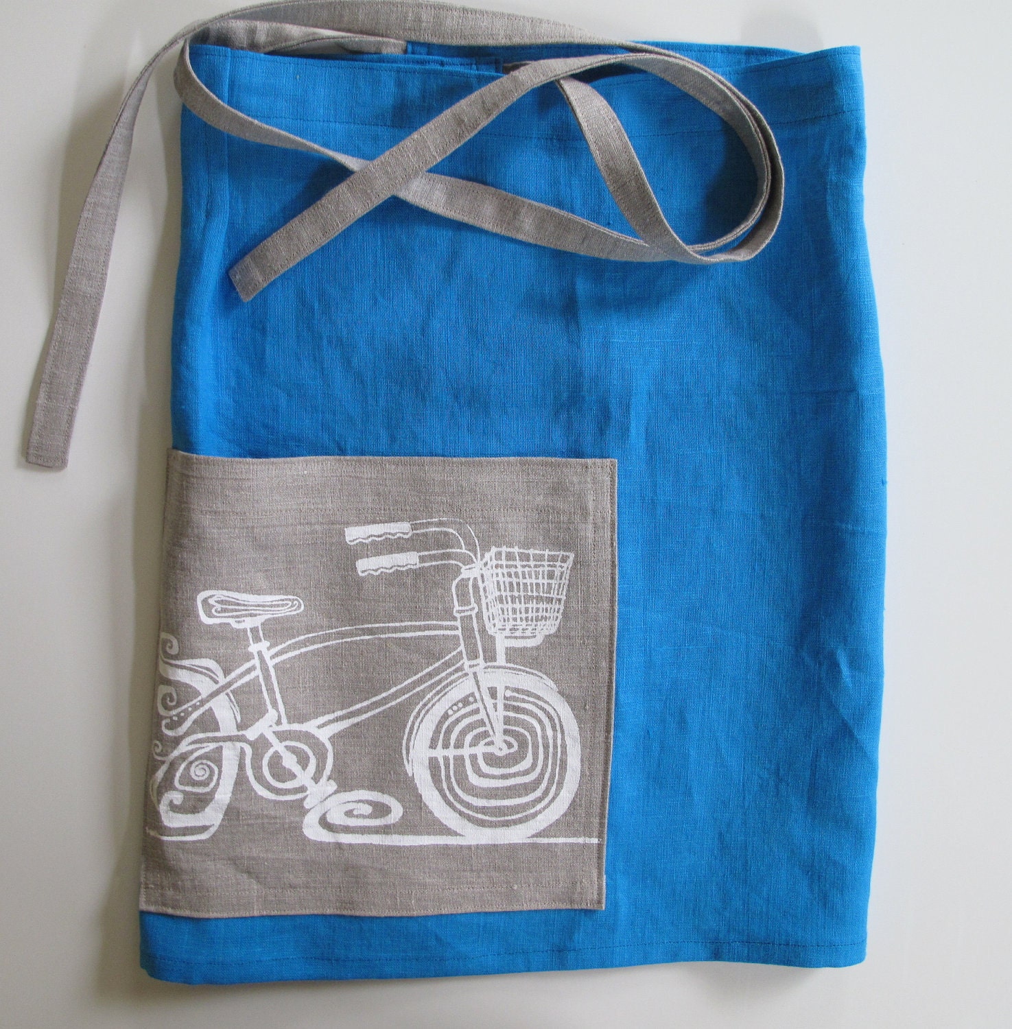 Apron - Linen Cafe Apron  - Peacock Blue - Natural Linen Pocket with Bicycle