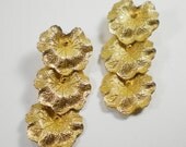Vintage Gold Leaf Dangle Pierced Earrings