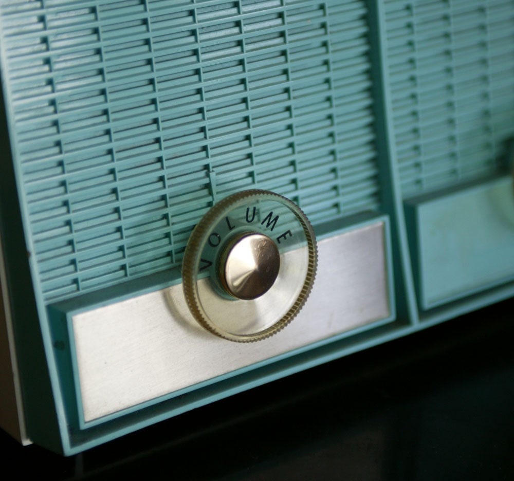 Teal 50s Radio
