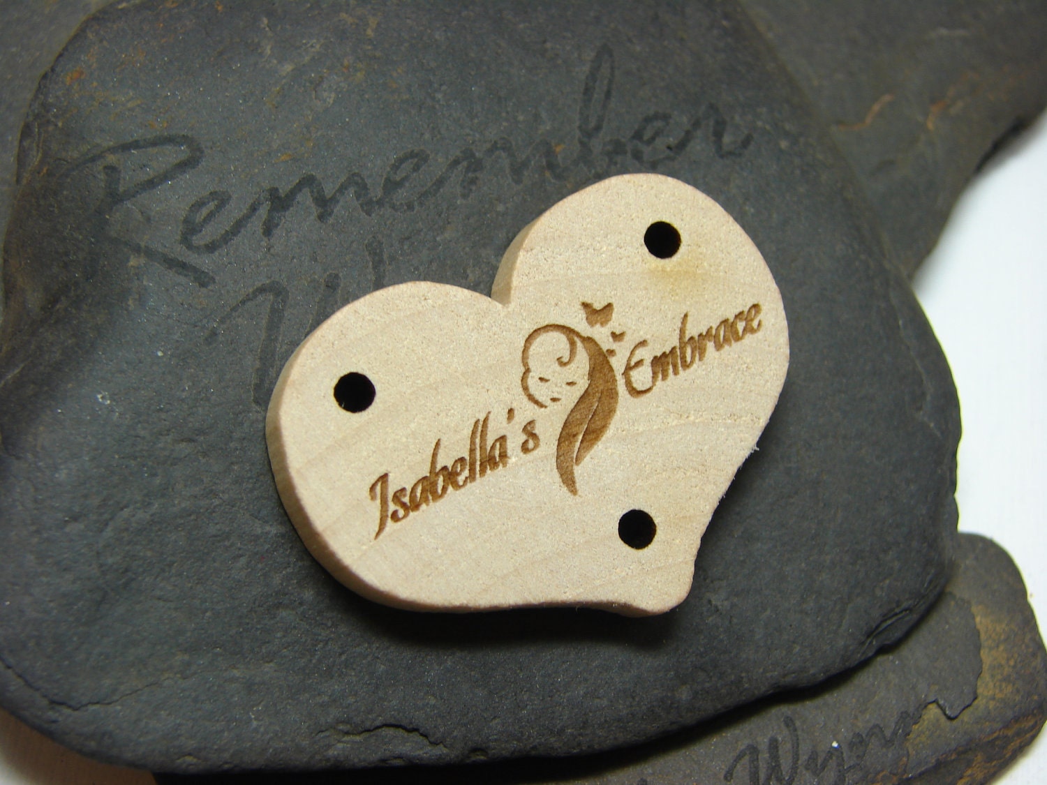 Set of 24 heart shaped wood tags for buttons, hangtags or gift bags