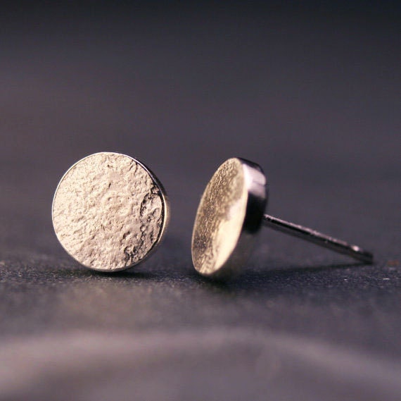 Sterling silver hammered disc earrings