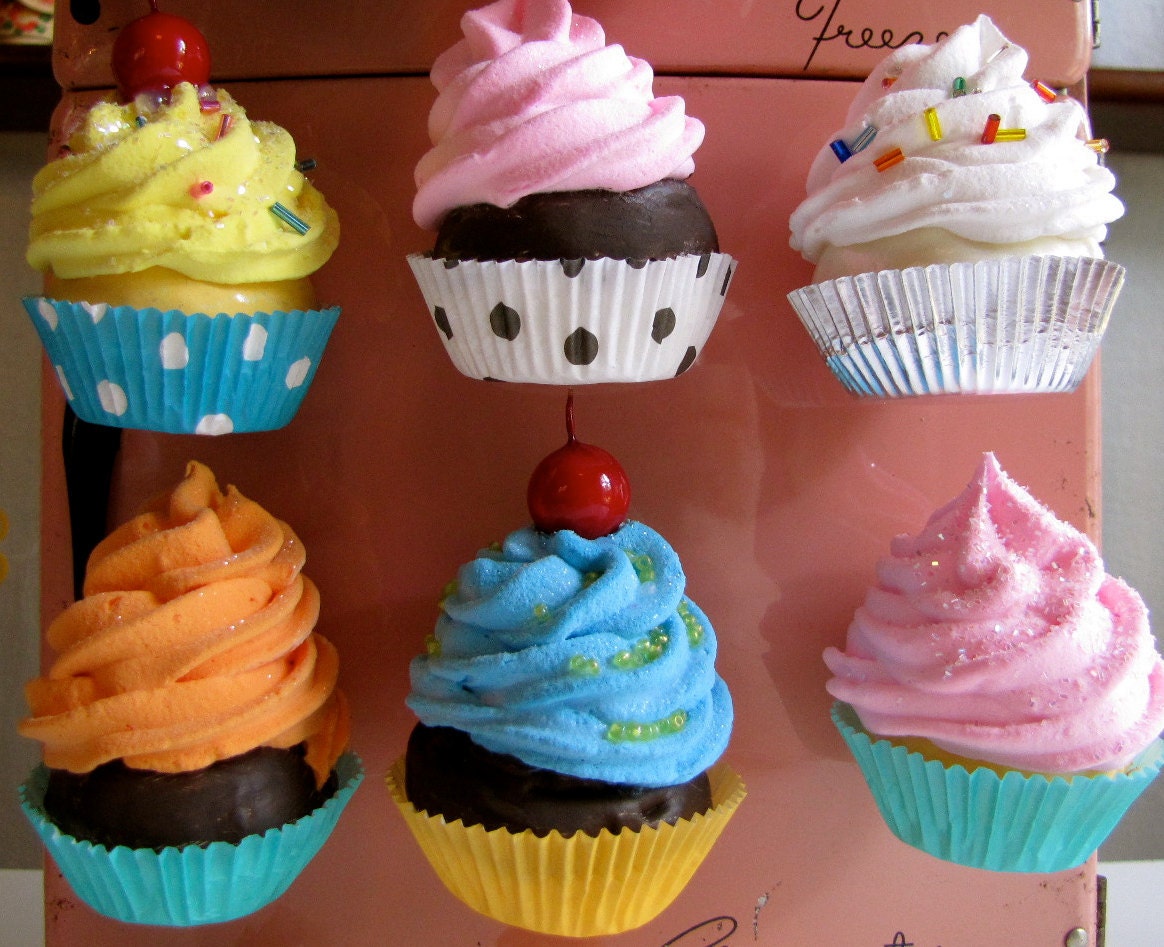 Fake Cupcake Swirly Twirly Magnets Your Choice of Two Mini Cupcake Magnets Great for Fridge, Office, Bakery, Little Girls Room, Etc